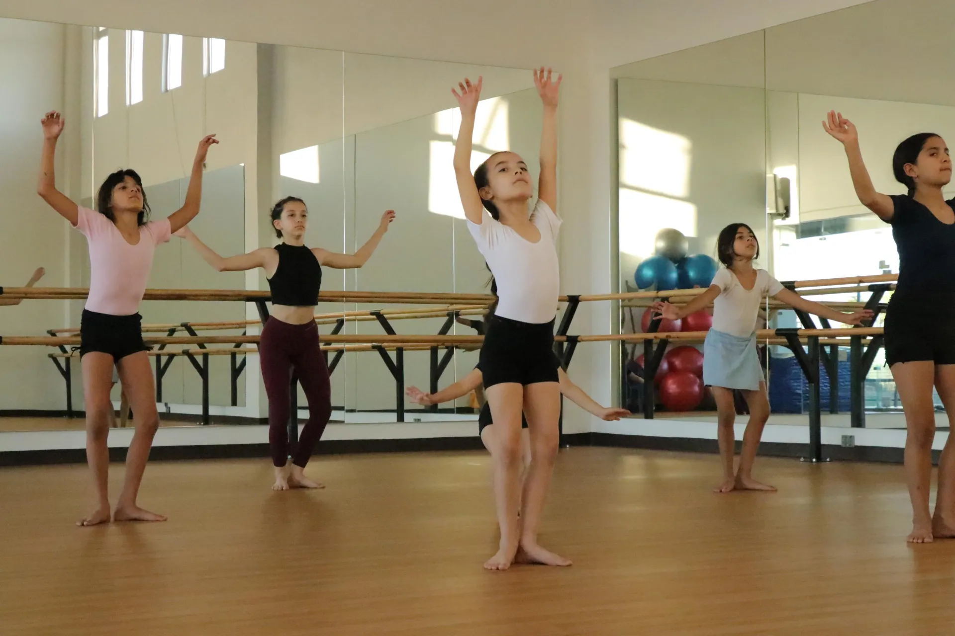 Danza Contemporánea Niñas